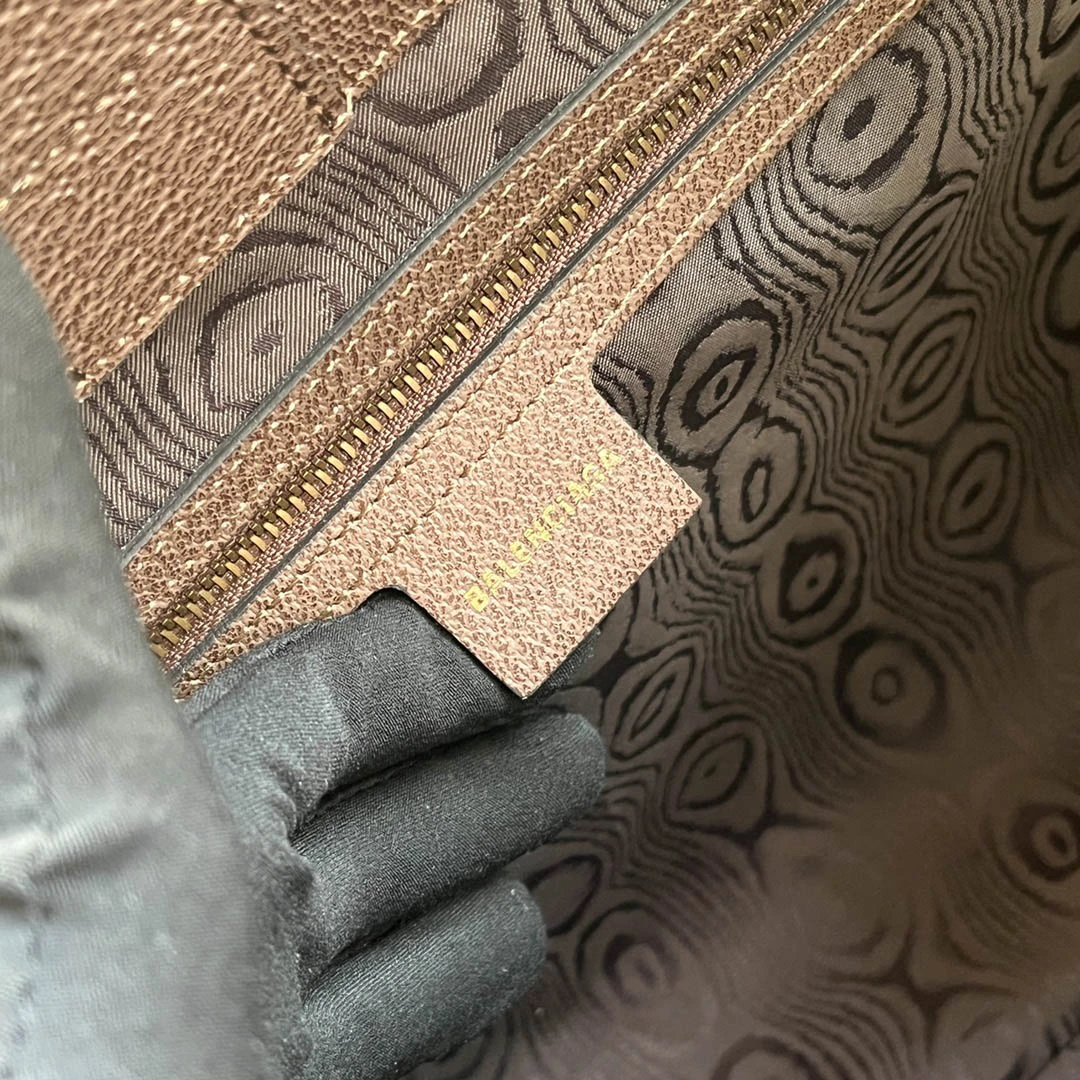 i0b94fb158b884b296f1eb22954df62c4