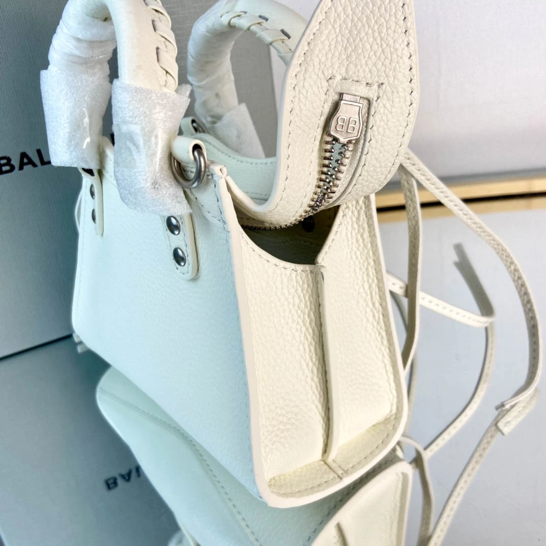 i2ebbe998245756b938315924b2ac0d87