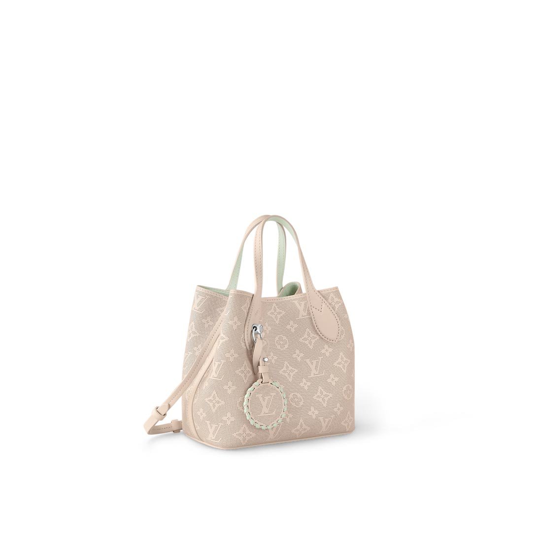 louis-vuitton-blossom-pm-M24562_PM1_Side-view