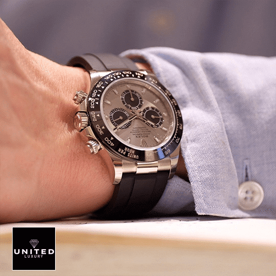 Rolex Daytona "Ghost" 116519LN "White Gold" Premium Replica 1:1 Rolex Daytona White Gold 116519LN-0024 Replica on is arm